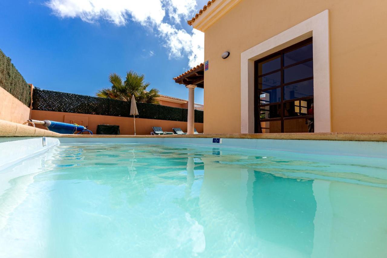Villa Serenity Private Pool Corralejo By Holidays Home Екстериор снимка